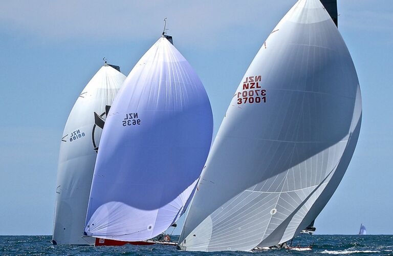 Extra Gennaker mit Bergeschlauch