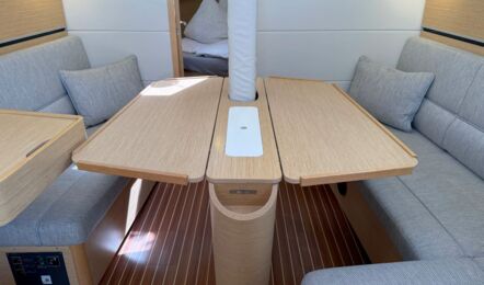 Dehler-38-sq-innenaufnahme-16
