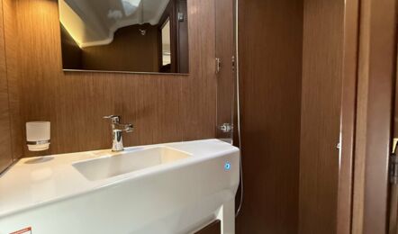 Oceanis-40-1-innenaufnahme-12