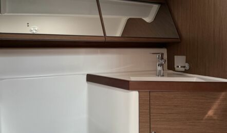 Oceanis-40-1-innenaufnahme-13