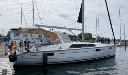 Oceanis-41-1-aussenaufnahme-05