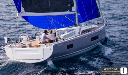 Oceanis-46-1-aussenaufnahme-11