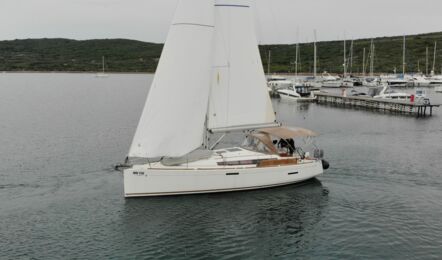 Sun-odyssey-389-2-aussenaufnahme-07