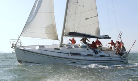 Bavaria-38-cruiser-aussenaufnahme-06