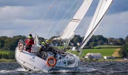 Heck Aussenaufnahme der Bavaria cruiser 41 Sport "Shag" in Flensburg