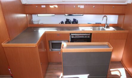 Bavaria-cruiser-46-innenaufnahme-06