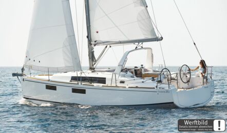 Oceanis-35-1-2-aussenaufnahme-09