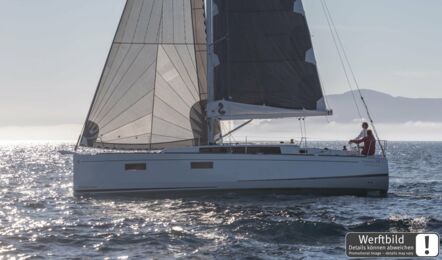 Deck Aussenaufnahme einer Oceanis 38.1 in Flensburg