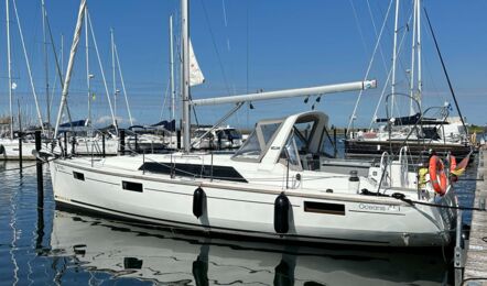 Oceanis-41-1-aussenaufnahme-05