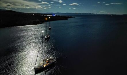 Oceanis-41-1-aussenaufnahme-09