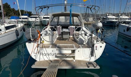 Oceanis-41-1-aussenaufnahme-10