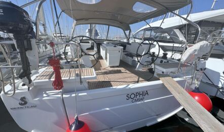 Oceanis-46-1-aussenaufnahme-03