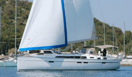 Bavaria-cruiser-46-aussenaufnahme-01