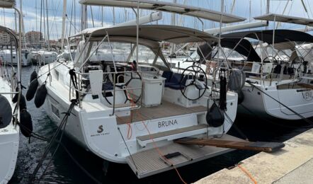 Oceanis-40-1-aussenaufnahme-01