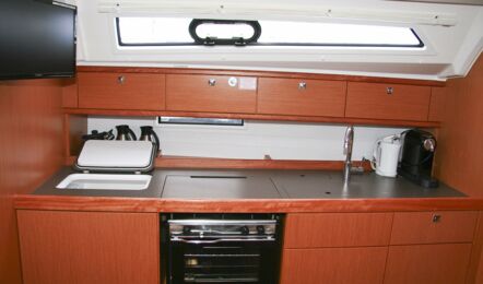 Bavaria-cruiser-41-innenaufnahme-06
