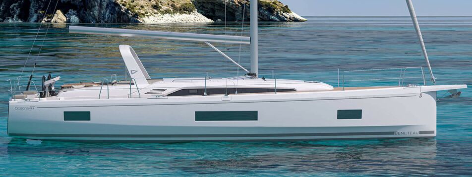 Steuerbord Aussenaufnahme einer Oceanis 37 in Heiligenhafen