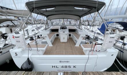 Oceanis-51-1-aussenaufnahme-03