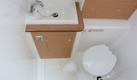 Dufour-382-gl-innenaufnahme-09