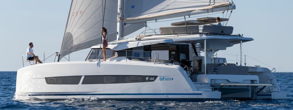 Backbord Aussenaufnahme einer FP44 in Palma auf Mallorca