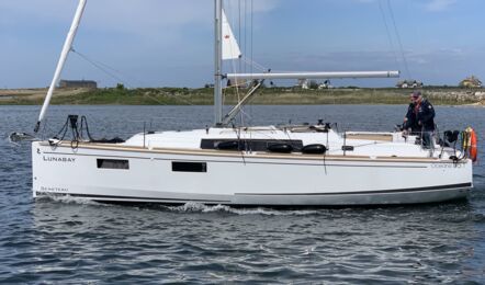 Oceanis-35-1-aussenaufnahme-07