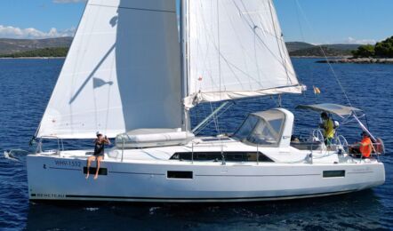 Oceanis-41-1-aussenaufnahme-01