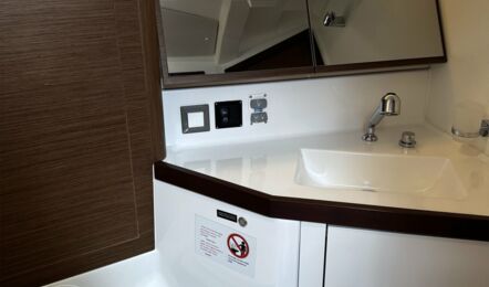 Oceanis-46-1-innenaufnahme-13