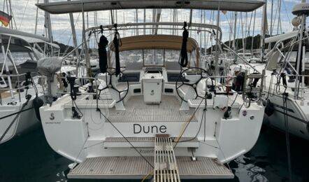 Oceanis-51-1-aussenaufnahme-03