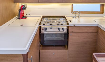 Oceanis-51-1-innenaufnahme-13