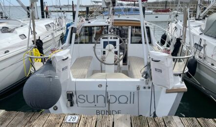 Heck Aussenaufnahme der Sirius 35DS Sunball in Heiligenhafen