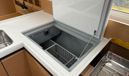 Sun-odyssey-410-innenaufnahme-13