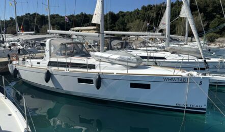 Oceanis-38-1-2-aussenaufnahme-01