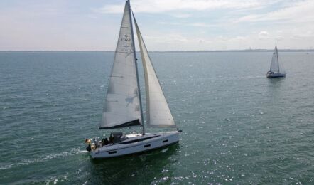 Bavaria-c42-aussenaufnahme-03