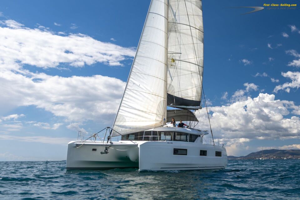 Lagoon 46 „Voyager" in Can Pastilla – Katamaran-Charter Mallorca, 4 Kabinen und Flybridge