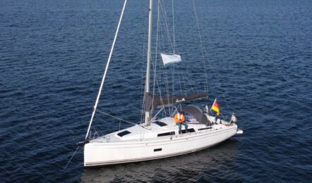 Backbordansicht der Hanse 348 Auszeit in Flensburg