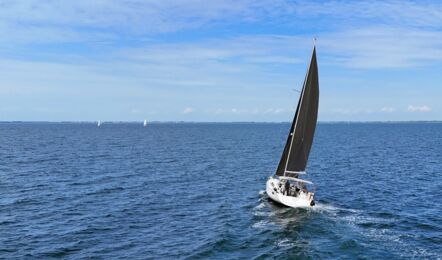 Oceanis-41-1-aussenaufnahme-14