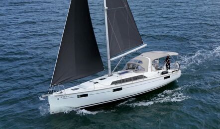 Oceanis-41-1-aussenaufnahme-06