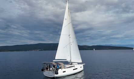 Sun-odyssey-410-aussenaufnahme-11