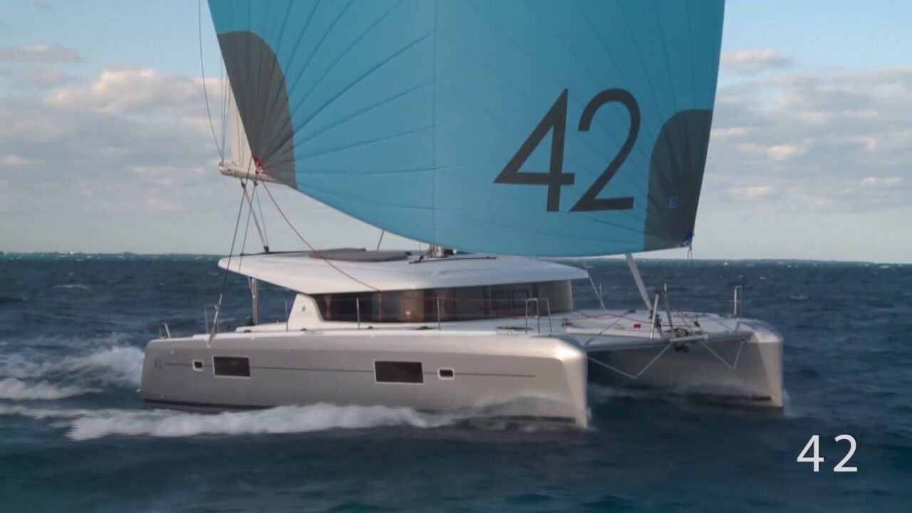 Lagoon 42 für Yachtcharter Mallorca