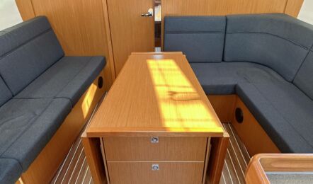 Bavaria-cruiser-37-innenaufnahme-13