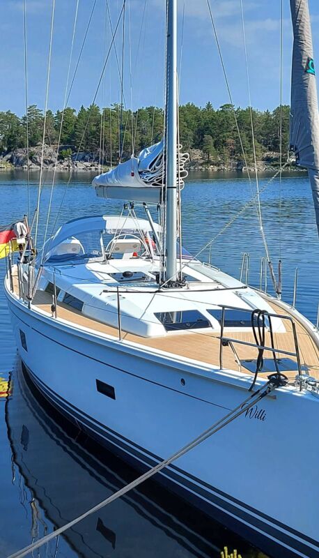 Bug einer Hanse Yacht