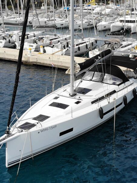 Deck einer Hanse Yacht