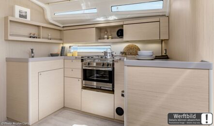 Pantry Innenaufnahme einer Oceanis 40.1 in Punat in Kroatien