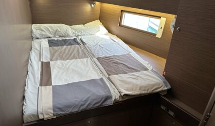 Bugkabine Steuerbord der Oceanis 51.1 "Flipper" in Can Pastilla auf Mallorca
