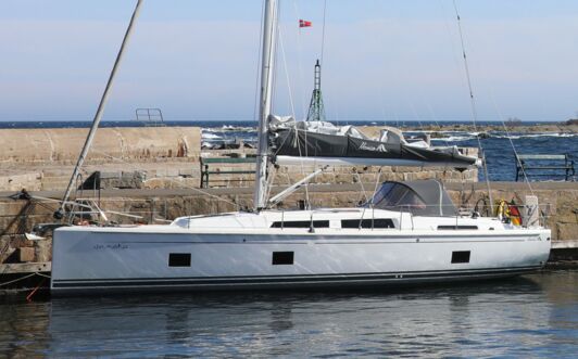 Backbord Aussenaufnahme der Hanse 418 "Namaka" in Greifswald