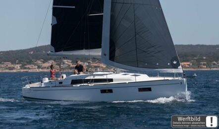 Oceanis-38-1-aussenaufnahme-10