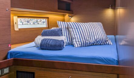 Oceanis-51-1-innenaufnahme-05