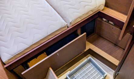 Oceanis-51-1-innenaufnahme-07