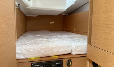 Sun-odyssey-410-innenaufnahme-07