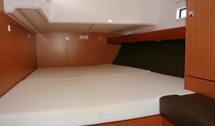 Bavaria-cruiser-46-innenaufnahme-05