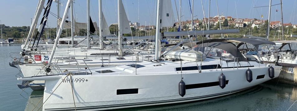 Bug Aussenaufnahme einer Hanse 460 in Can Pastilla auf Mallorca
